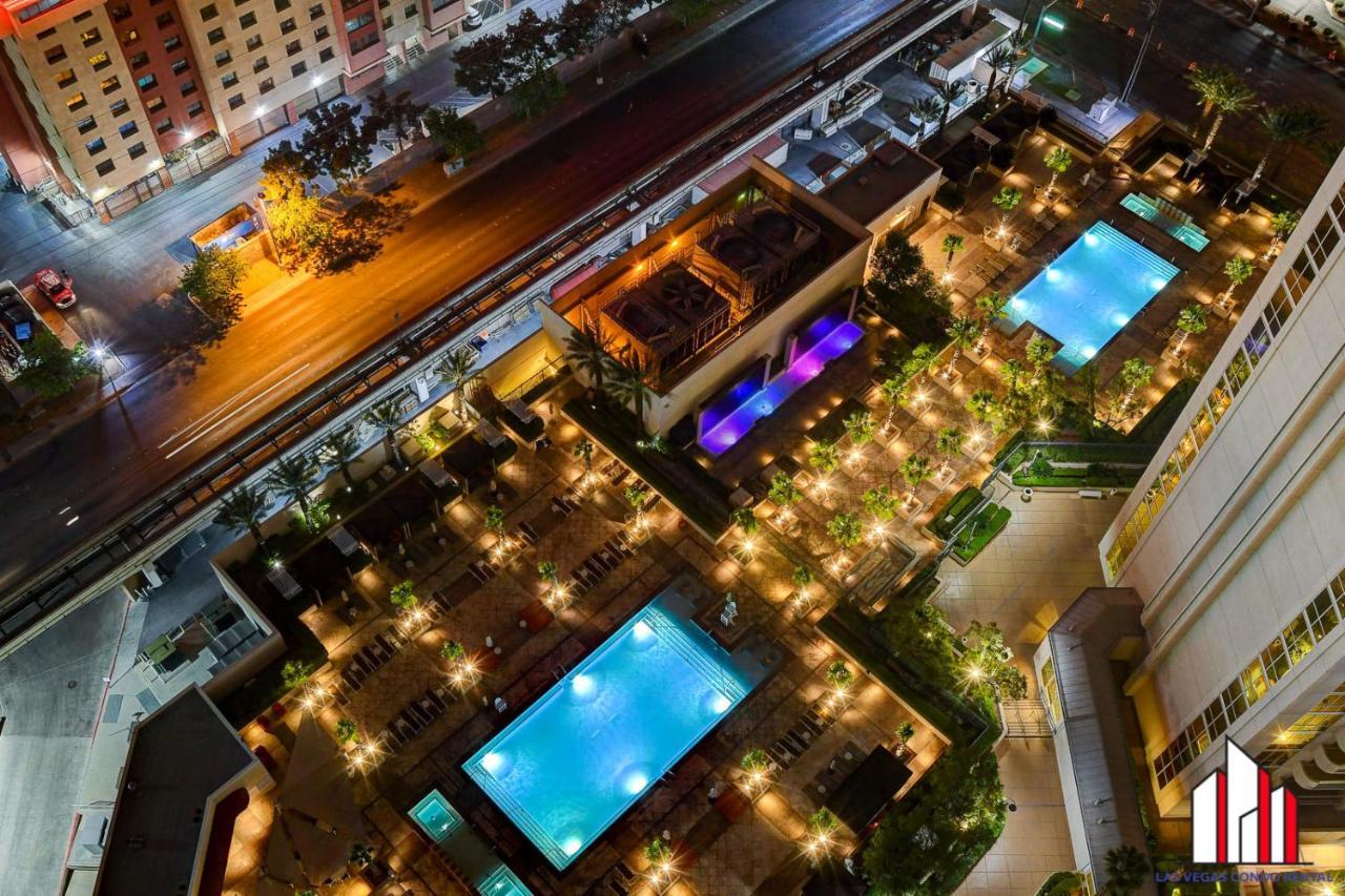 Mgm Signature-28-705 F1 Track & Strip View Balcony Las Vegas Exterior foto